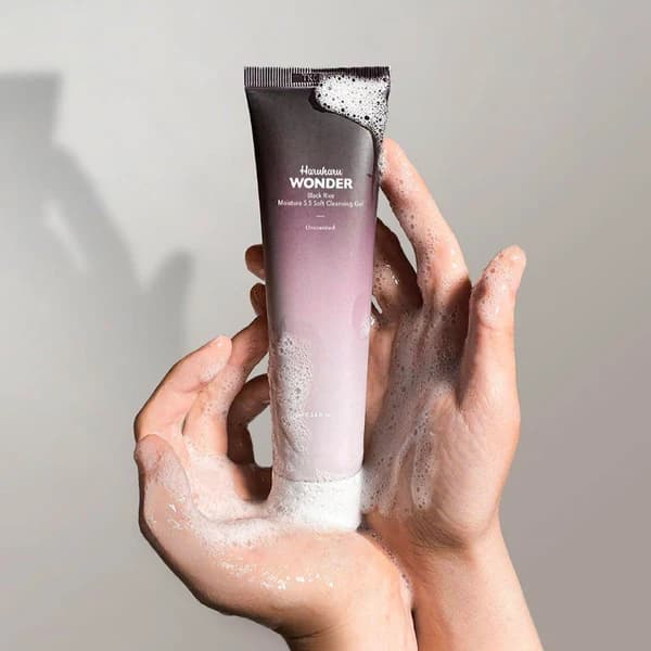 Black Rice Moisture 5.5 Soft Cleansing Gel Product image
