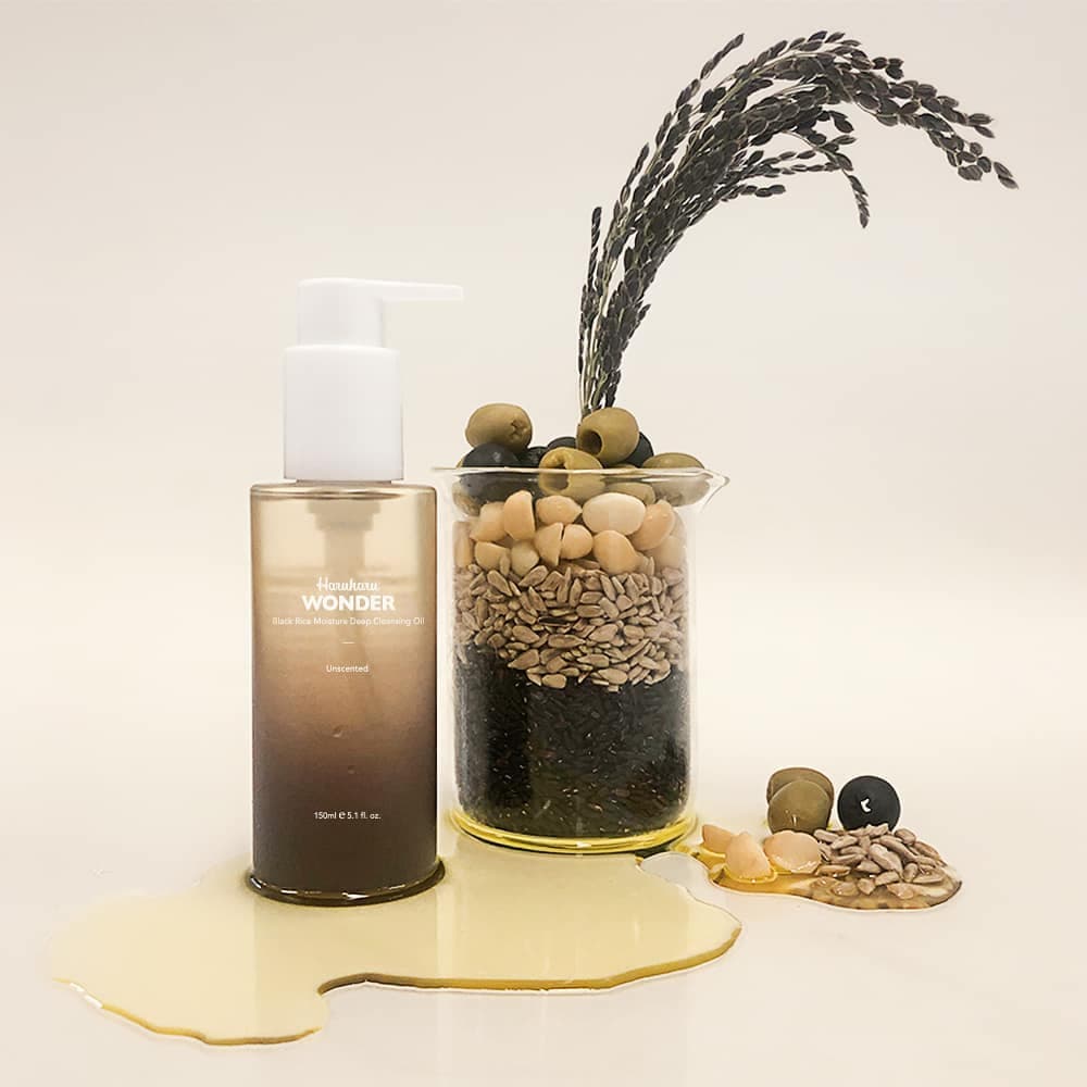  Black Rice Moisture Cleansing Oil Texture